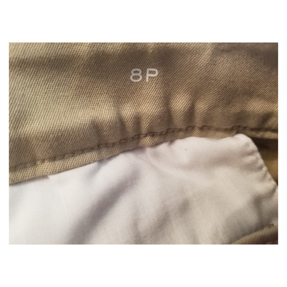 St. John's Bay Petite Capri Bermuda Women's Shorts Size‎ 8P Inseam 17 in - Picture 9 of 10